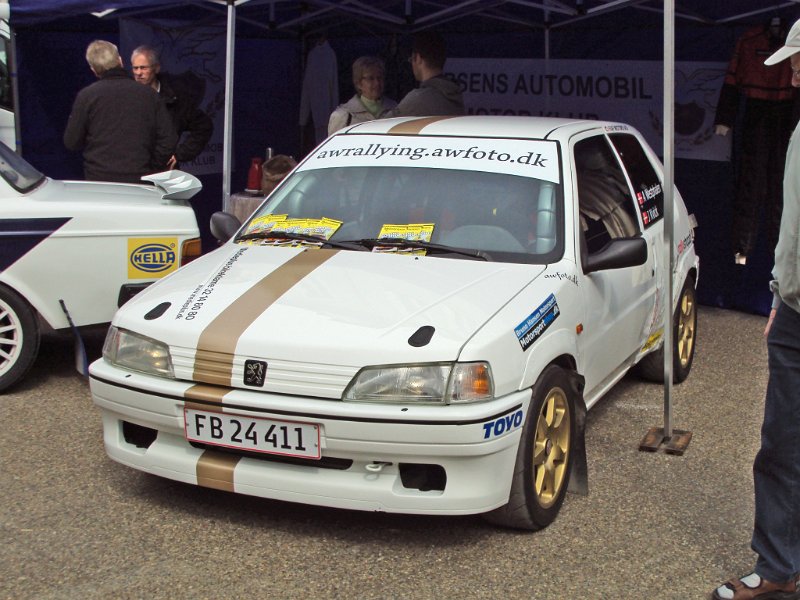 DSC00411_edited-1.JPG - Alex Westphalen  Peugeot 106 Rallye på Horsens Automobil Motor Klub`s stand