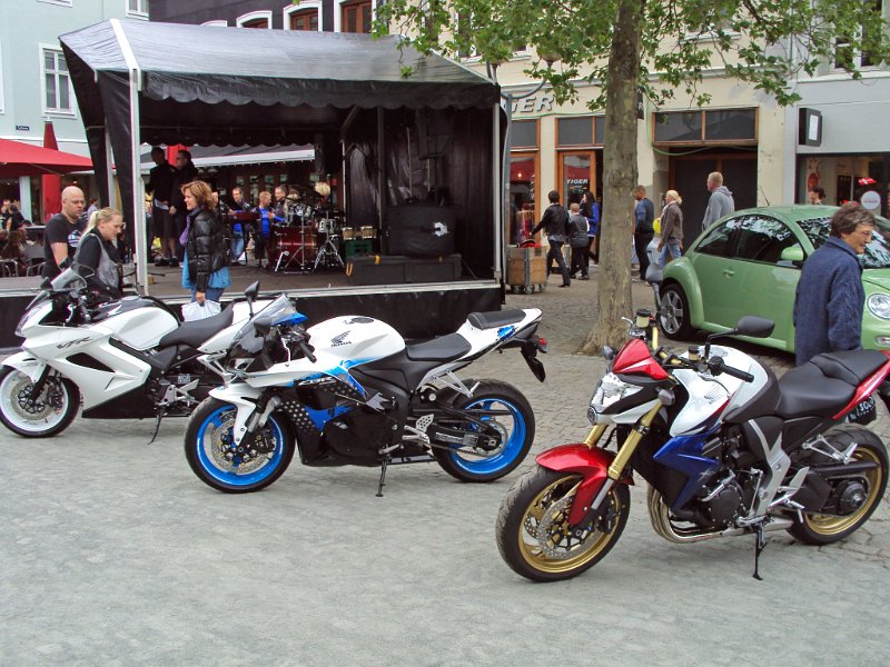DSC00428_edited-1.JPG